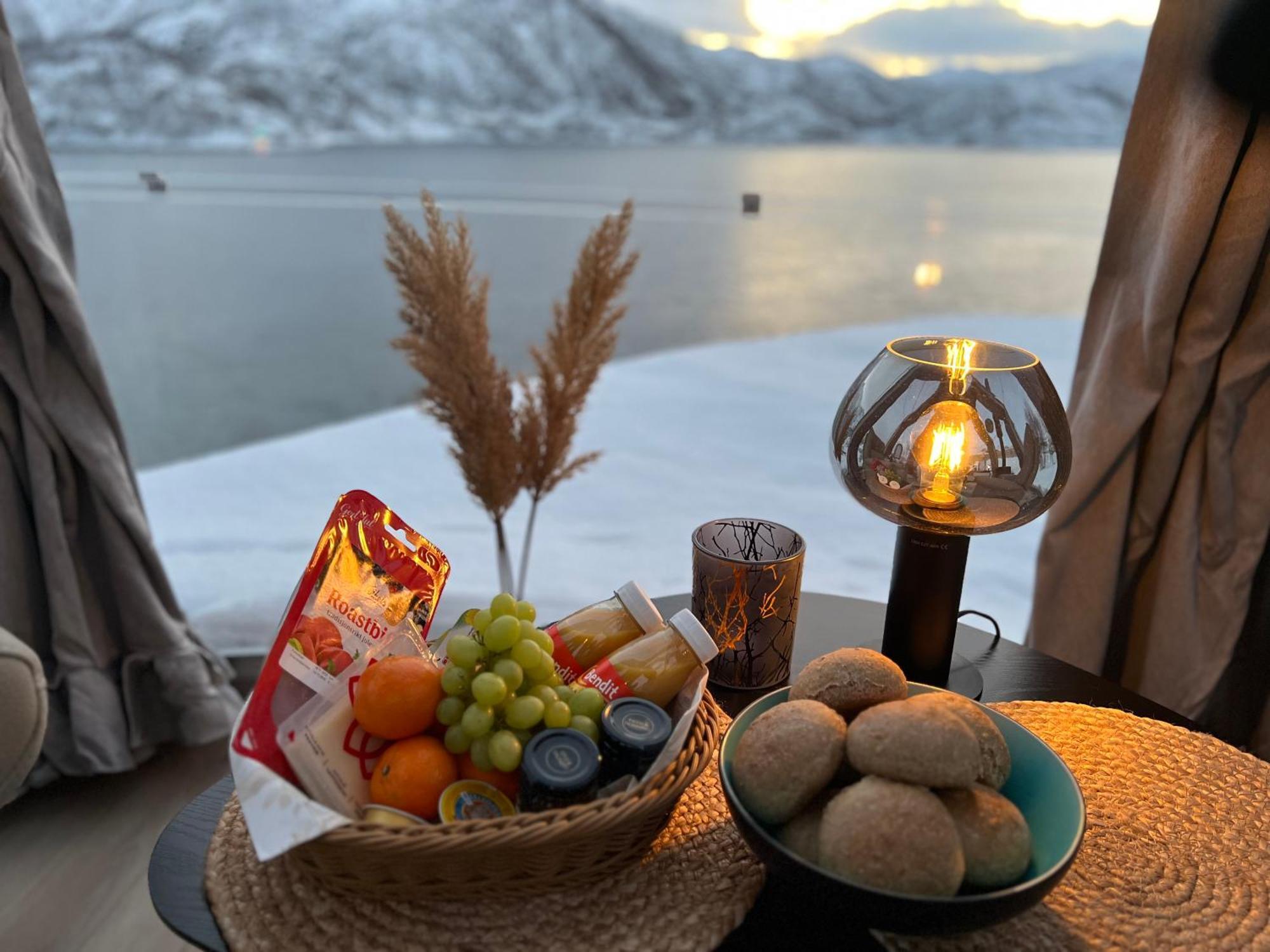 Lofoten Glampingdome Myrland Exteriér fotografie