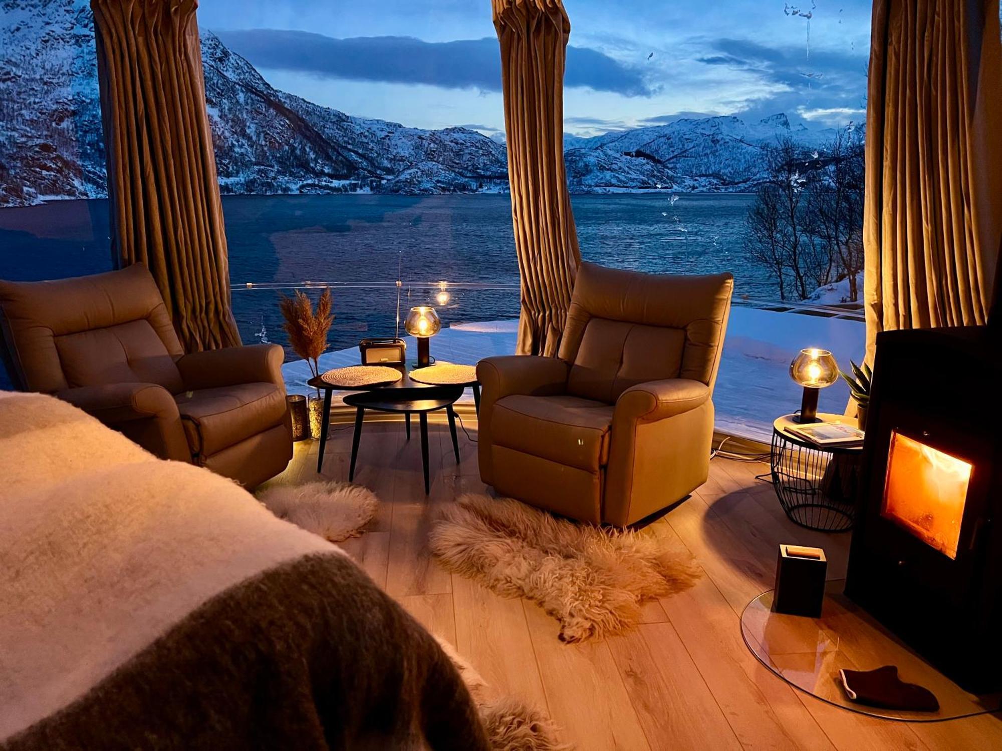 Lofoten Glampingdome Myrland Exteriér fotografie